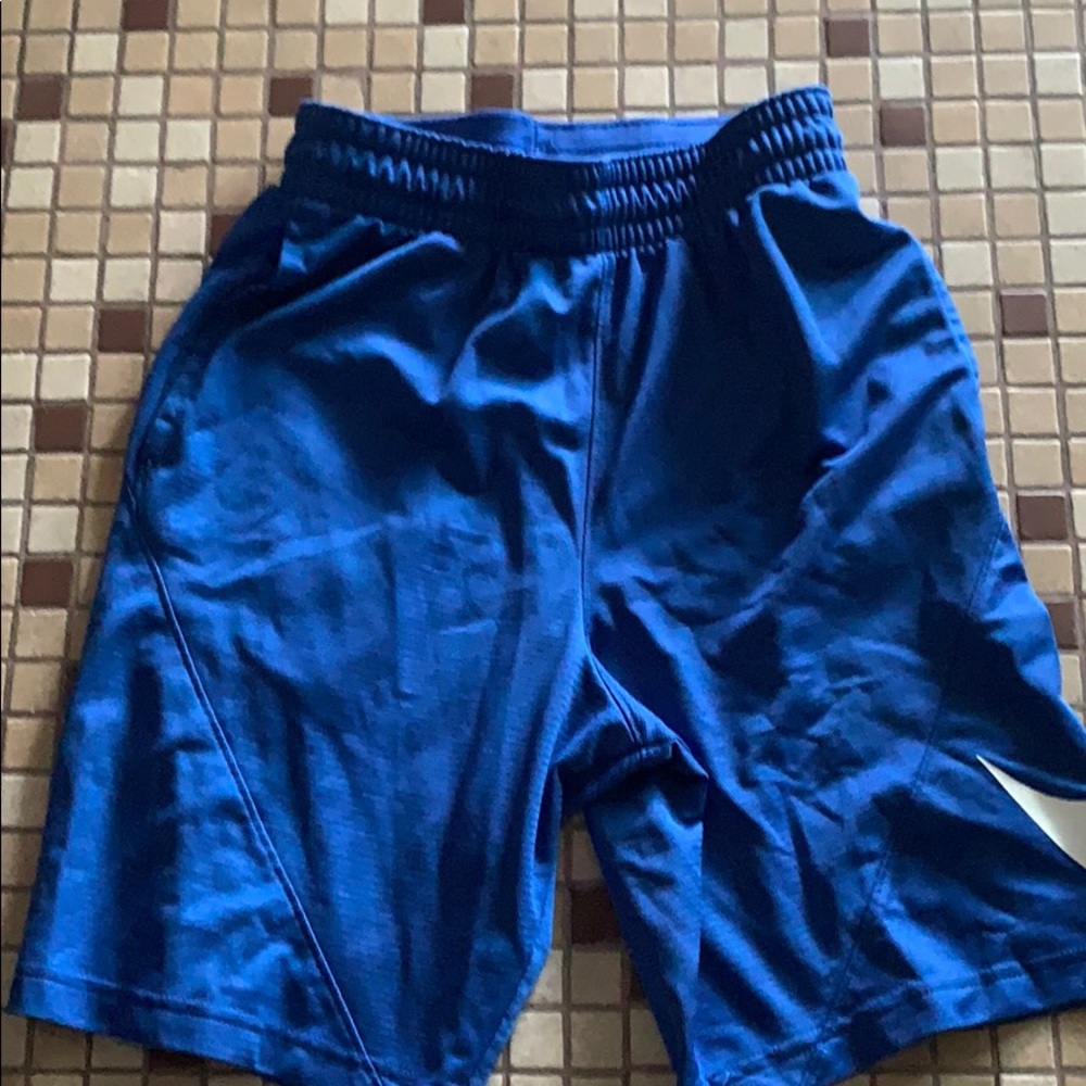 Nike men sport shorts